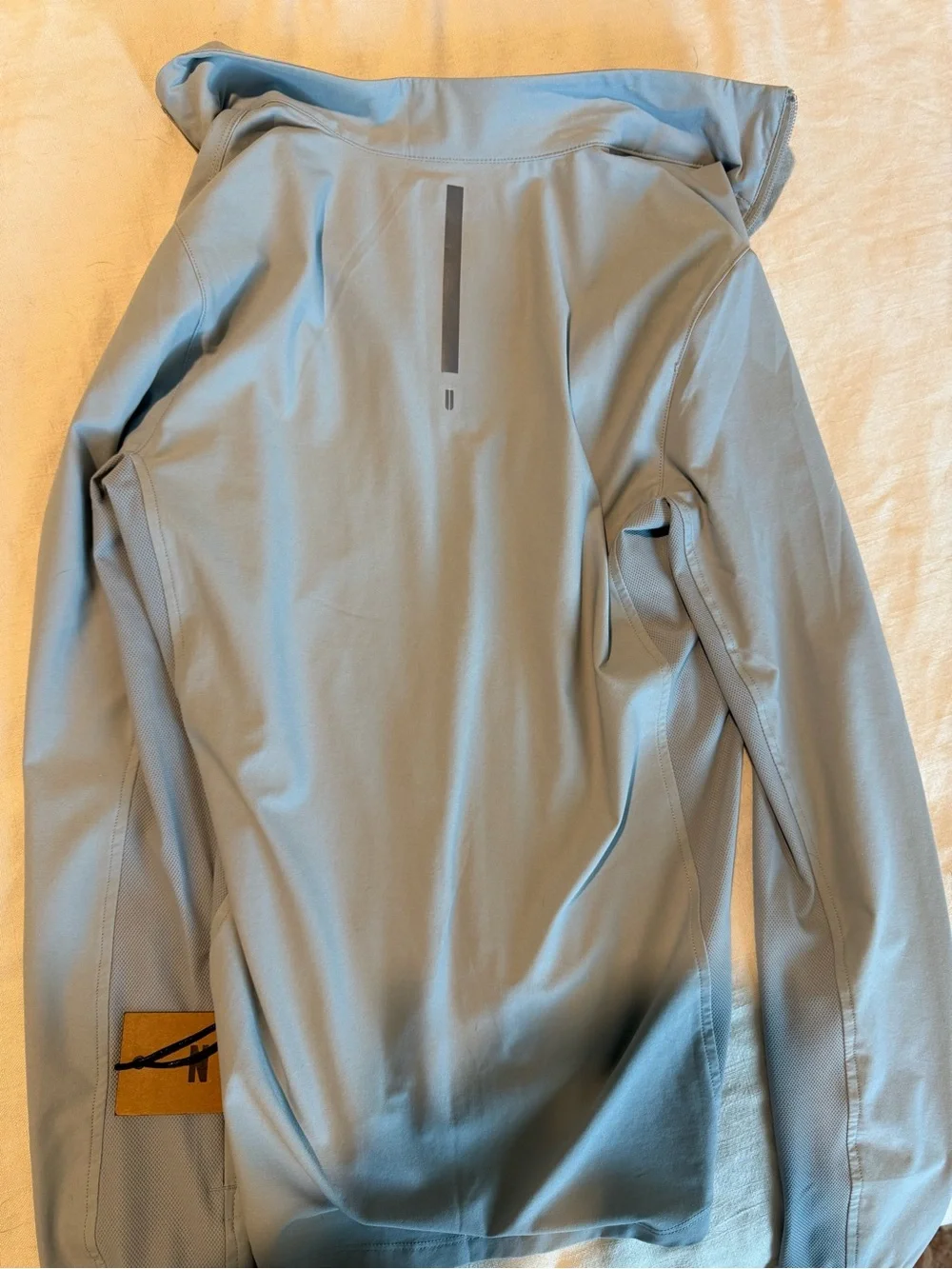 NOBULL Women’s Performance Jacket with Reflective Trim in Quart (silver/gray) - Picture 3 of 5